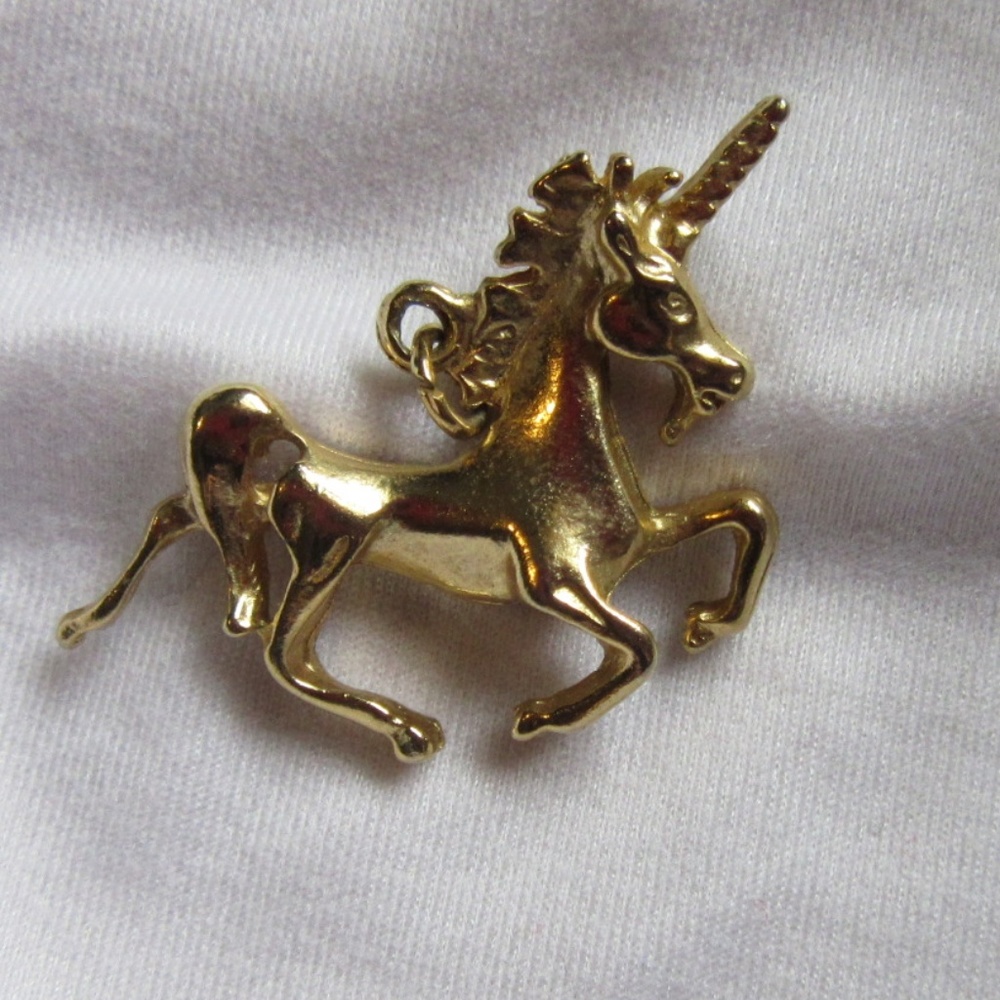 Gold-colored Metal Unicorn Charm (for Necklace)